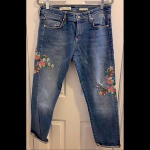 Anthropologie Pilcro embroidered jeans size 29